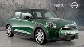 MINI Hatchback 1.5 Cooper Exclusive 5dr Auto Petrol Hatchback